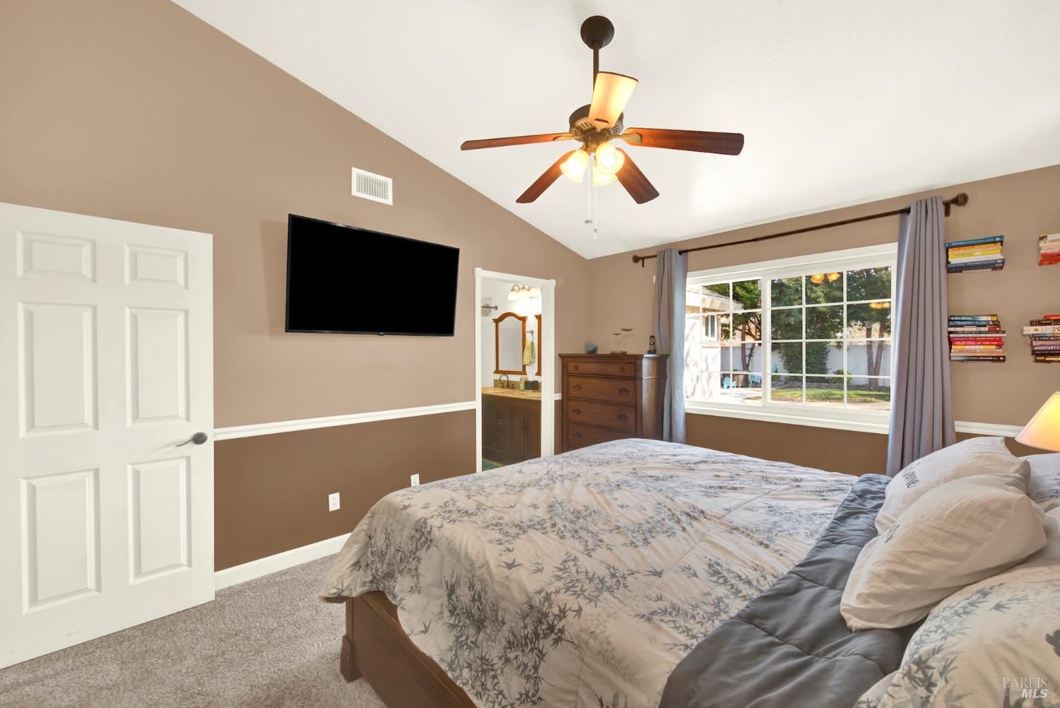 Detail Gallery Image 39 of 64 For 967 Copper Way, Vacaville,  CA 95687 - 3 Beds | 2/1 Baths