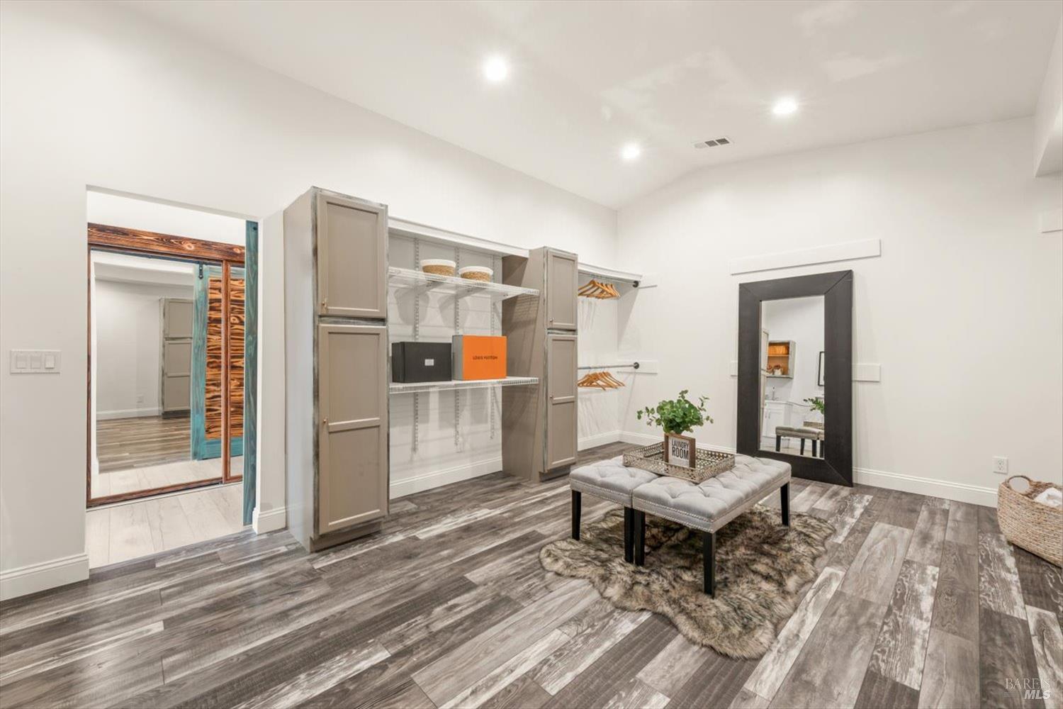 Detail Gallery Image 42 of 99 For 2135 E 2nd St, Benicia,  CA 94510 - 5 Beds | 4 Baths