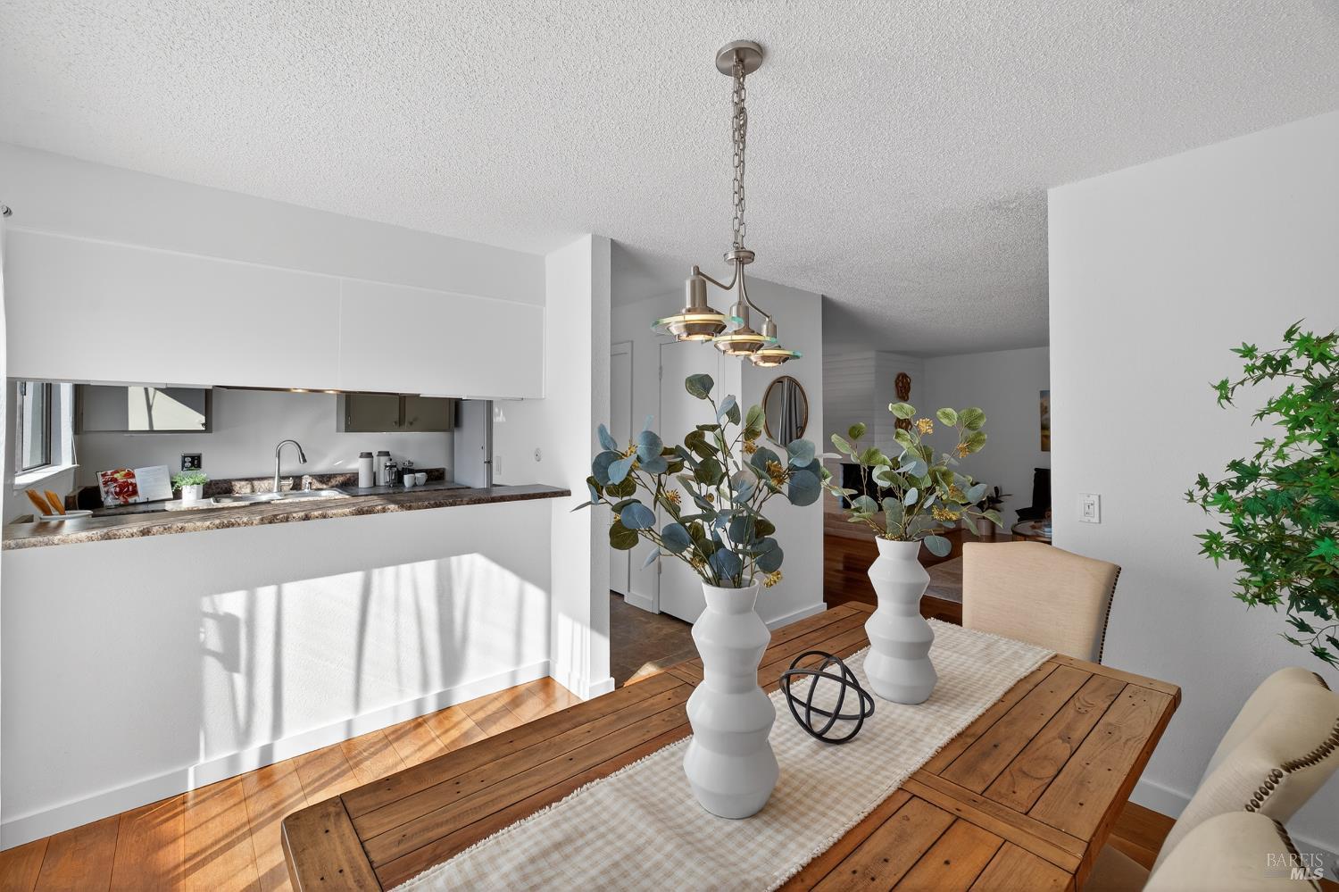 Detail Gallery Image 13 of 38 For 159 Guadalupe Dr, Sonoma,  CA 95476 - 2 Beds | 1/1 Baths