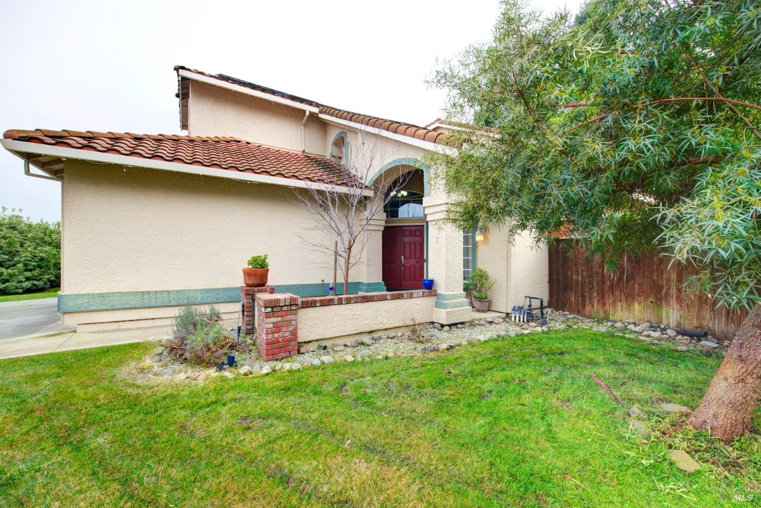 Detail Gallery Image 5 of 66 For 230 Sparrow St, Vacaville,  CA 95687 - 4 Beds | 3 Baths