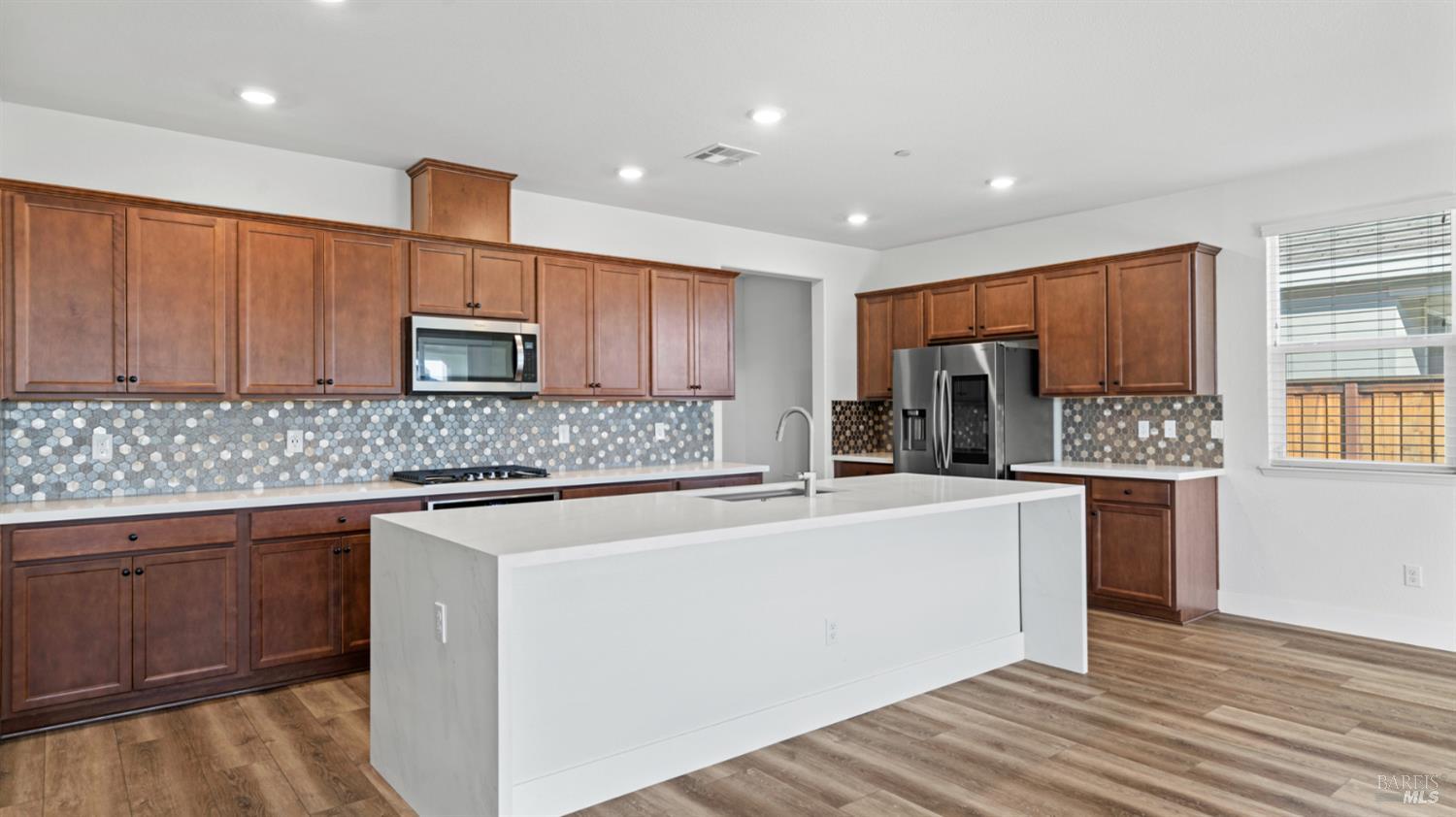 Detail Gallery Image 34 of 48 For 801 Billhook Dr, Vacaville,  CA 95687 - 3 Beds | 2 Baths