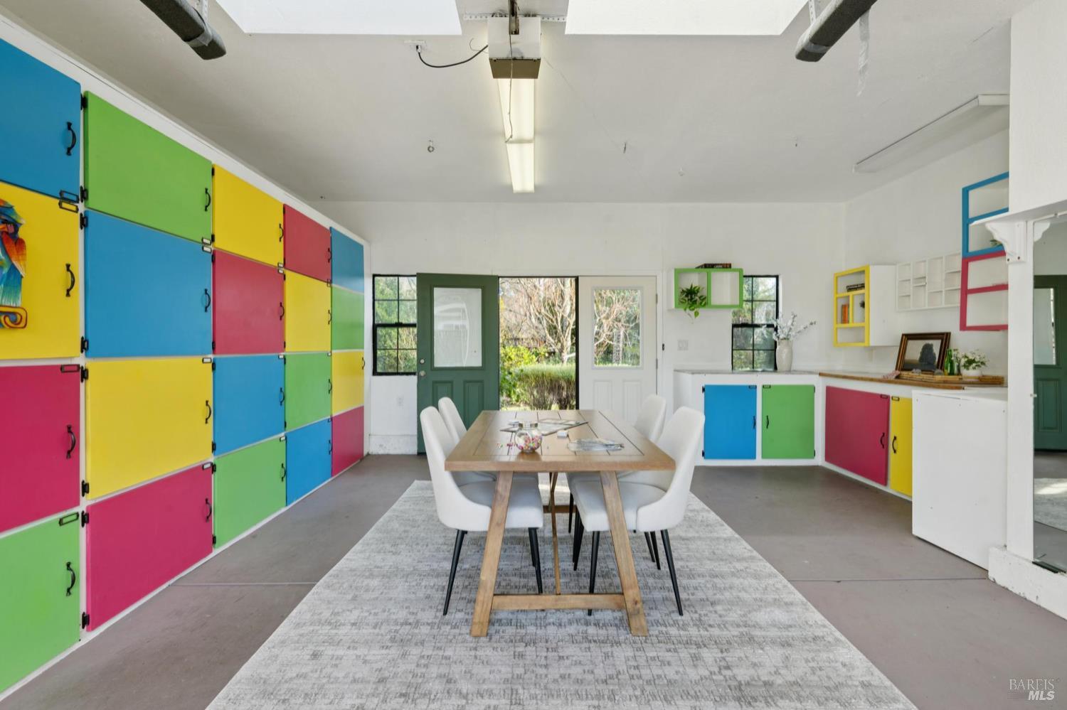 Detail Gallery Image 61 of 69 For 446 Tee Ct, Healdsburg,  CA 95448 - 4 Beds | 3 Baths