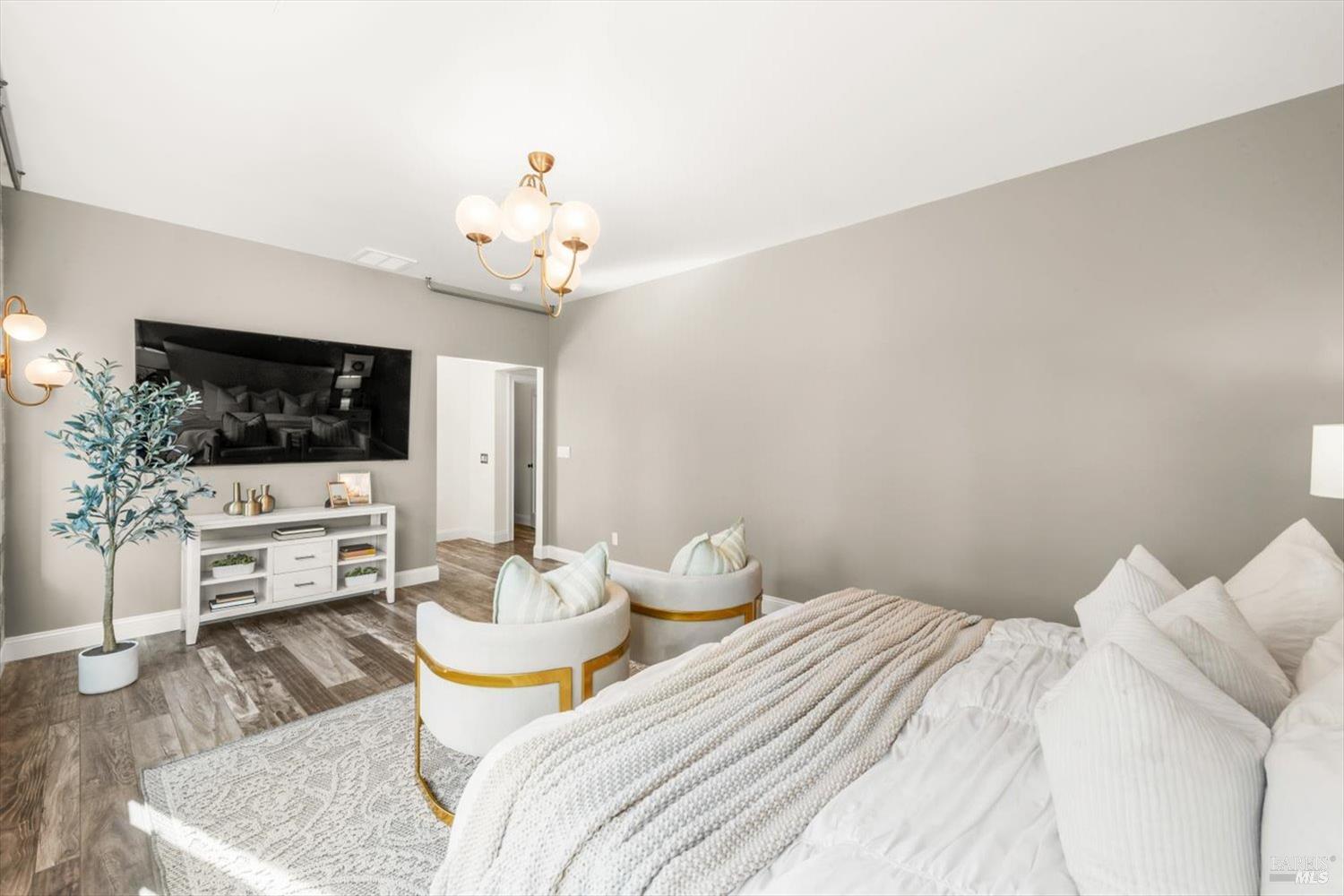 Detail Gallery Image 35 of 99 For 2135 E 2nd St, Benicia,  CA 94510 - 5 Beds | 4 Baths