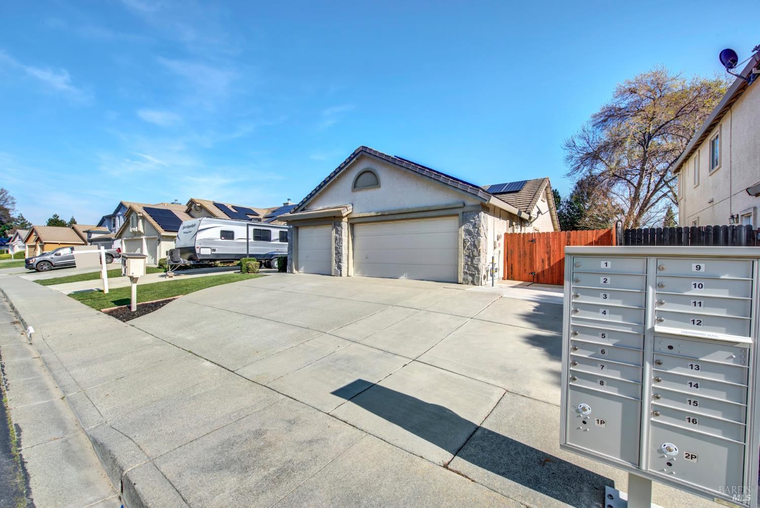 Detail Gallery Image 8 of 64 For 967 Copper Way, Vacaville,  CA 95687 - 3 Beds | 2/1 Baths