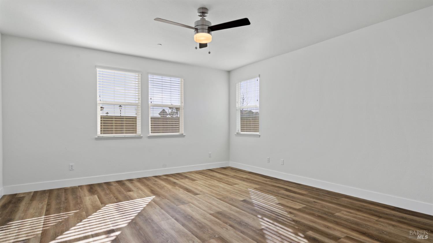 Detail Gallery Image 19 of 48 For 801 Billhook Dr, Vacaville,  CA 95687 - 3 Beds | 2 Baths