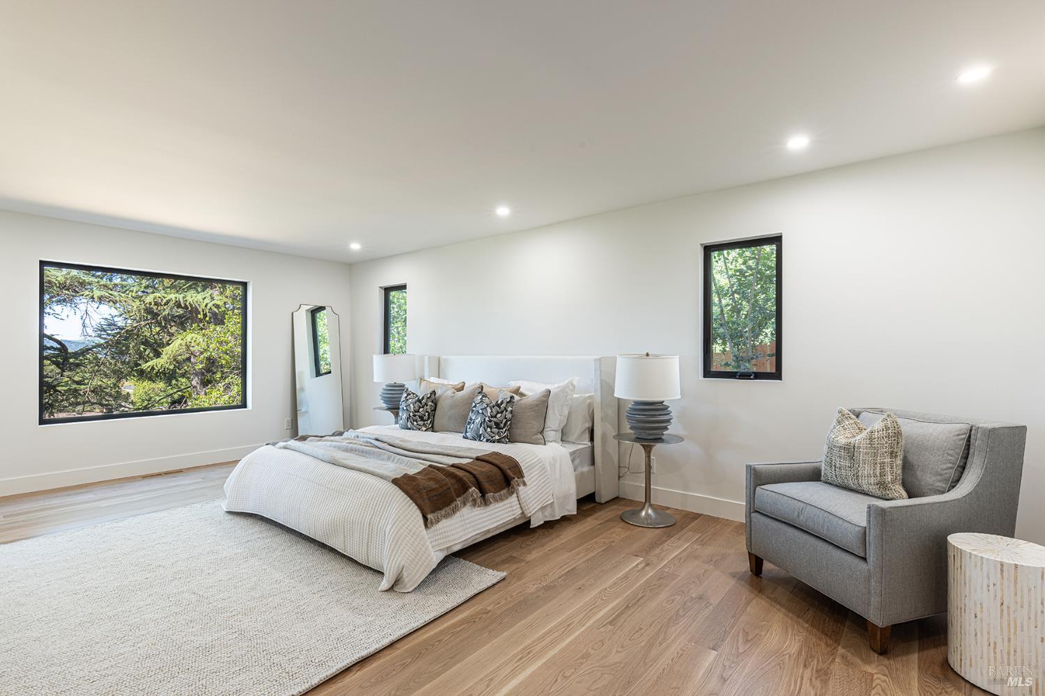 Detail Gallery Image 37 of 74 For 559 E Spring St, Napa,  CA 94559 - 3 Beds | 3/2 Baths