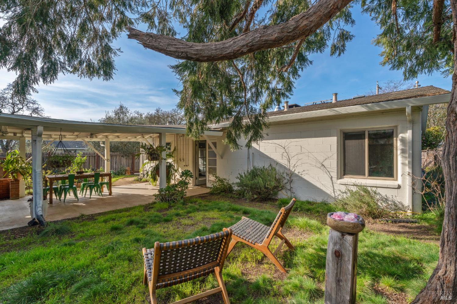 Detail Gallery Image 30 of 39 For 601 Baines Ave, Sonoma,  CA 95476 - 2 Beds | 1 Baths