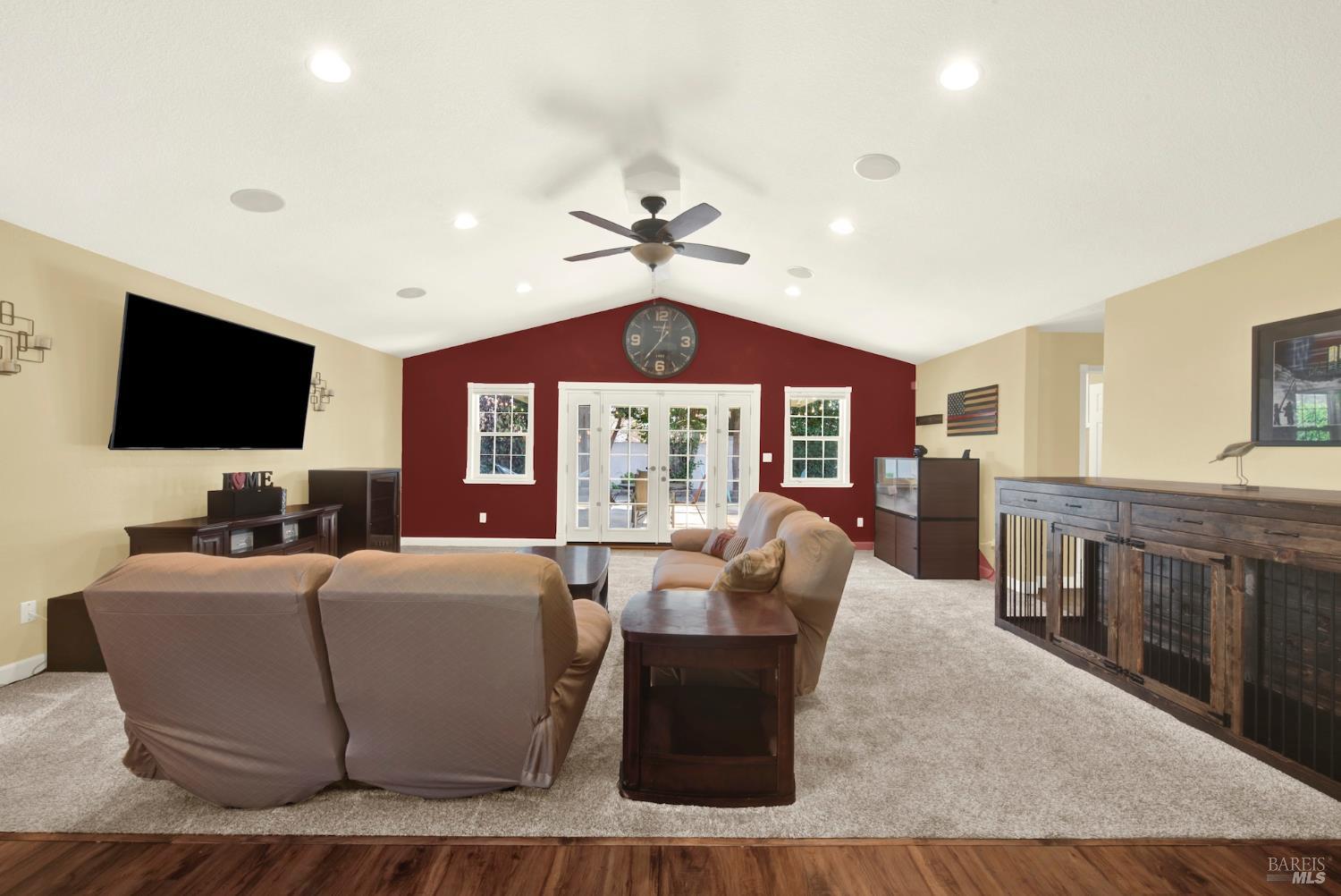 Detail Gallery Image 30 of 64 For 967 Copper Way, Vacaville,  CA 95687 - 3 Beds | 2/1 Baths