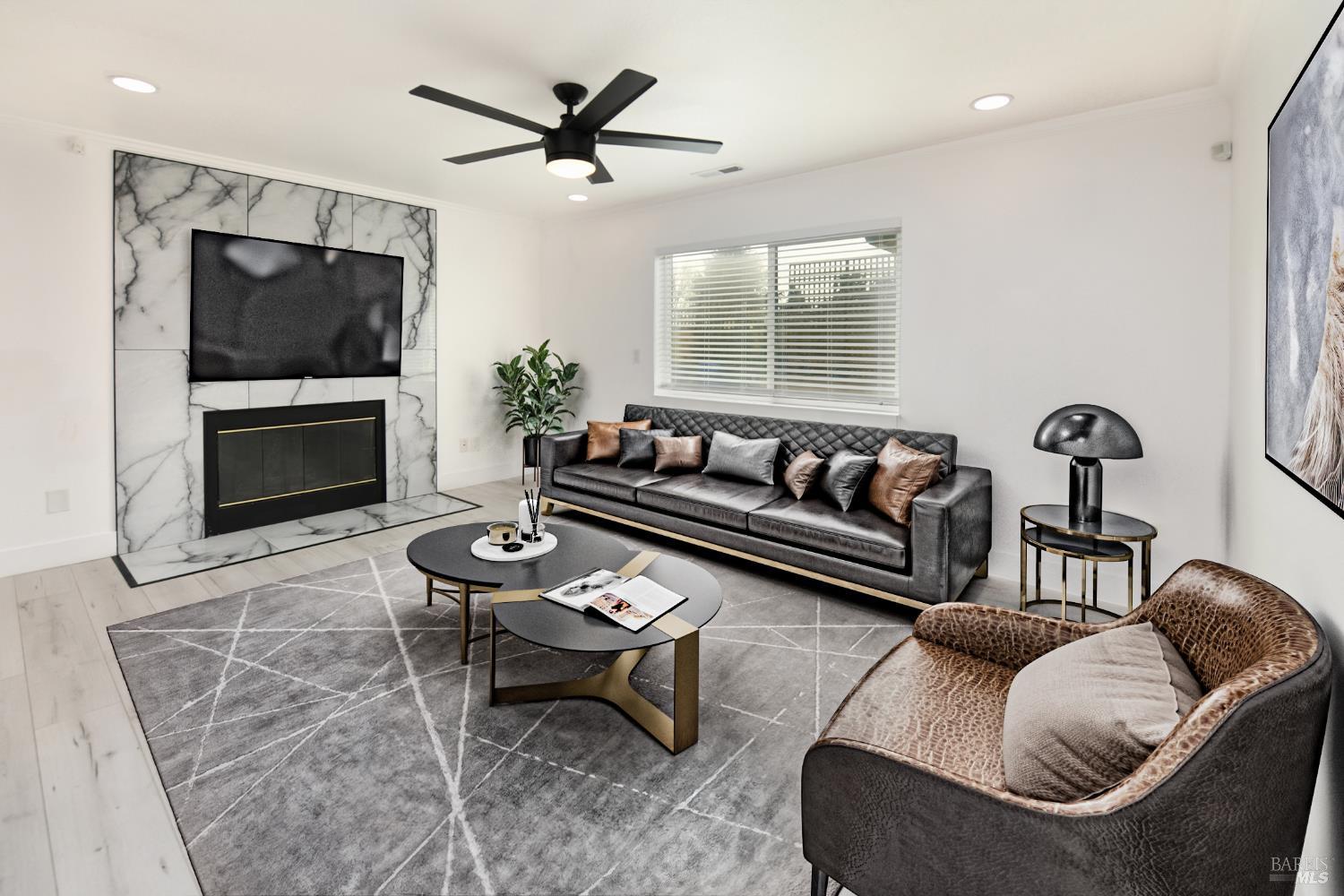 Detail Gallery Image 13 of 78 For 1906 Hoffman Blvd, Richmond,  CA 94804 - 7 Beds | 4/1 Baths