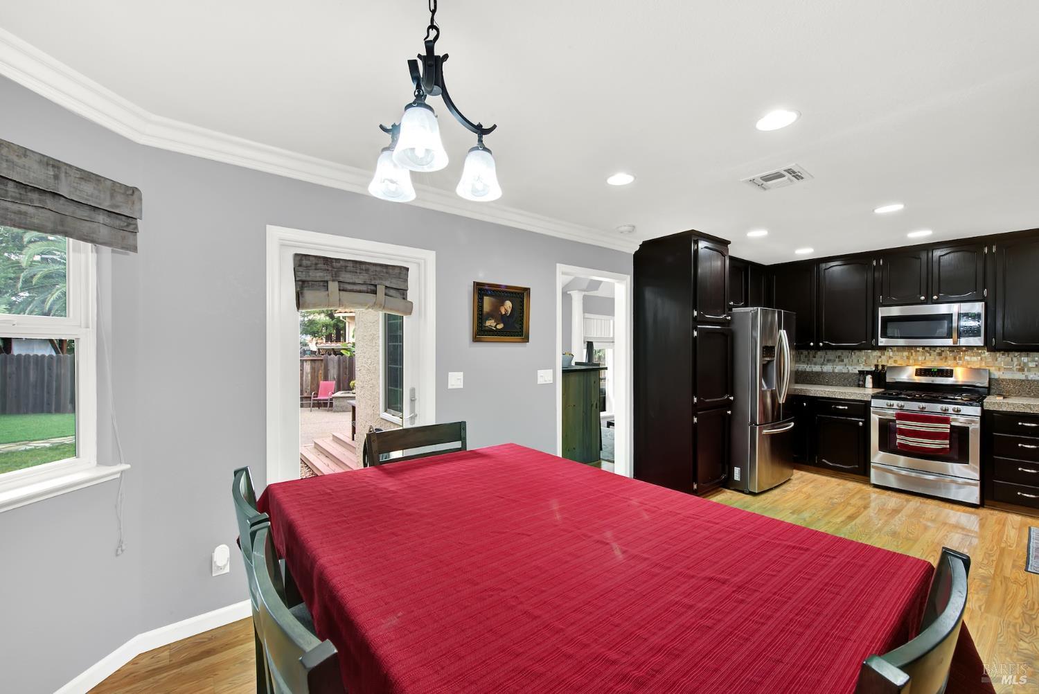 Detail Gallery Image 29 of 66 For 230 Sparrow St, Vacaville,  CA 95687 - 4 Beds | 3 Baths