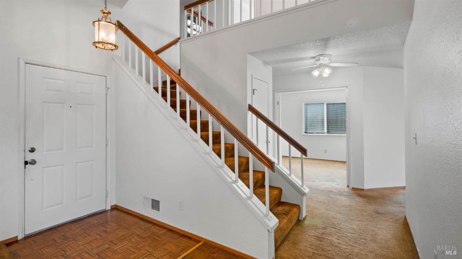 Detail Gallery Image 6 of 45 For 22 Brighton Dr, Vallejo,  CA 94591 - 4 Beds | 3 Baths