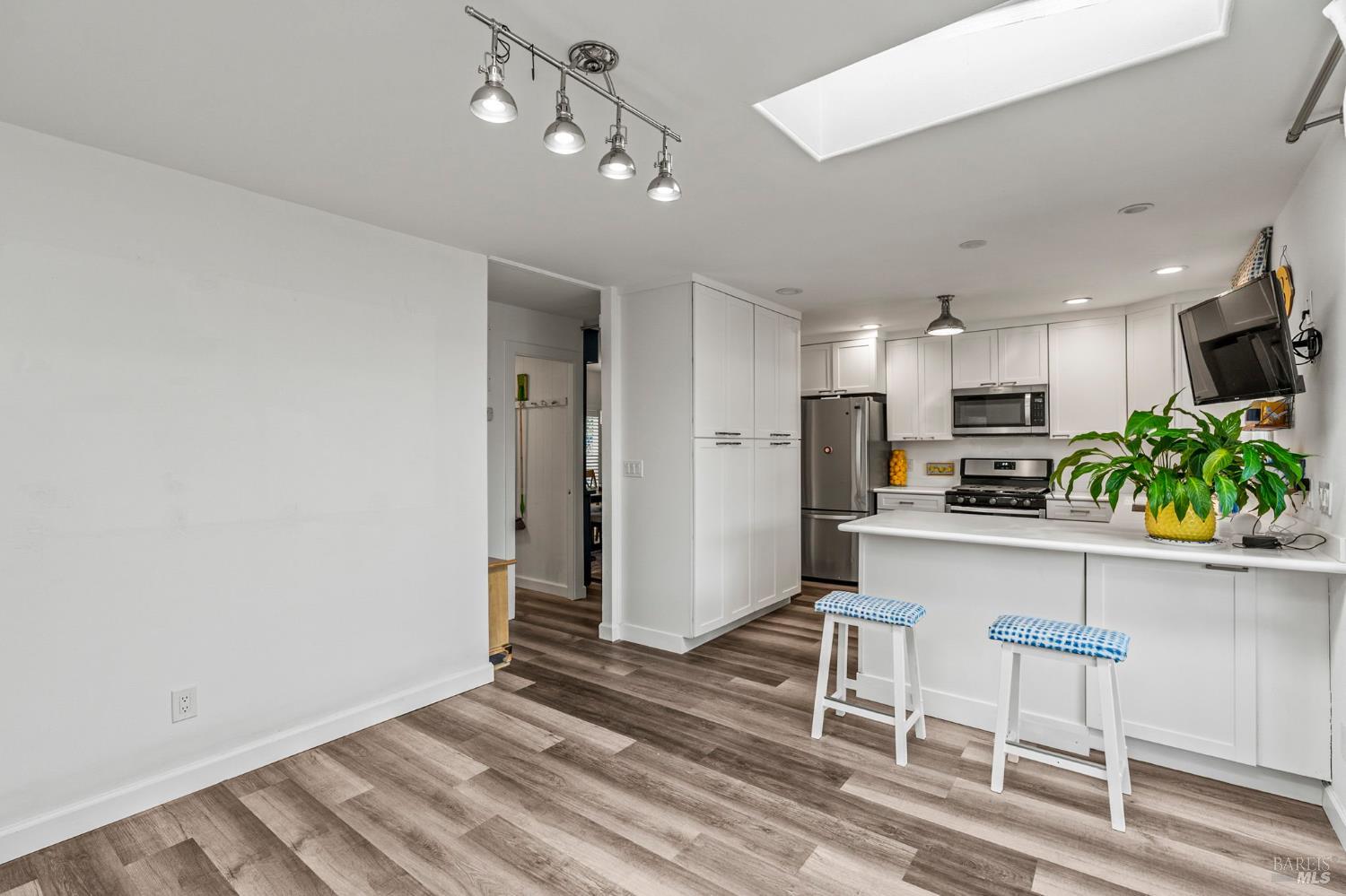 Detail Gallery Image 12 of 22 For 2412 Foothill Blvd  #132 Blvd 132, Calistoga,  CA 94515 - 2 Beds | 2 Baths