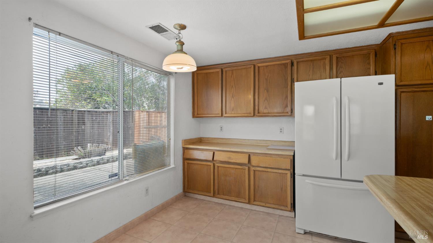 Detail Gallery Image 17 of 45 For 22 Brighton Dr, Vallejo,  CA 94591 - 4 Beds | 3 Baths