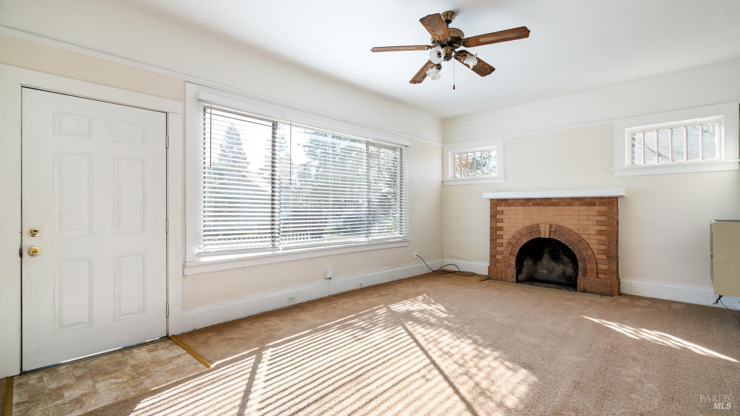 705 Tupper Street photo 3