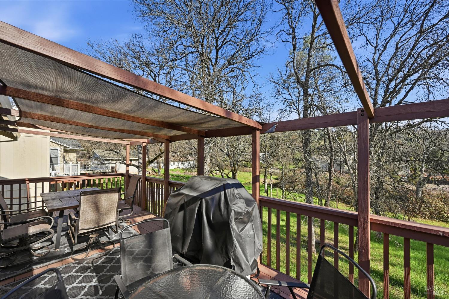 Detail Gallery Image 21 of 32 For 18286 North Shore Dr, Hidden Valley Lake,  CA 95467 - 3 Beds | 2 Baths