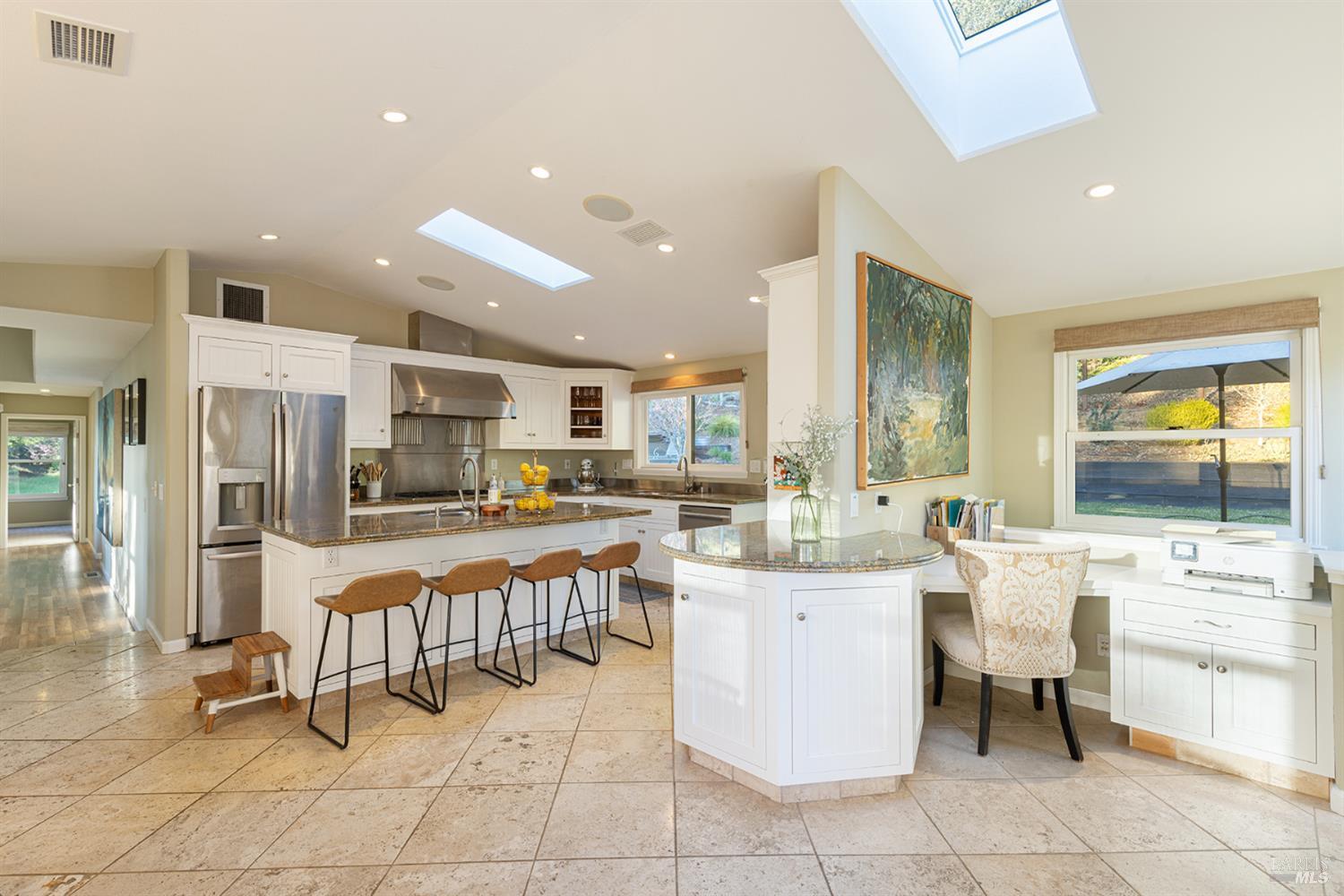 Detail Gallery Image 19 of 48 For 1625 Madrone Ave, Healdsburg,  CA 95448 - 3 Beds | 2 Baths