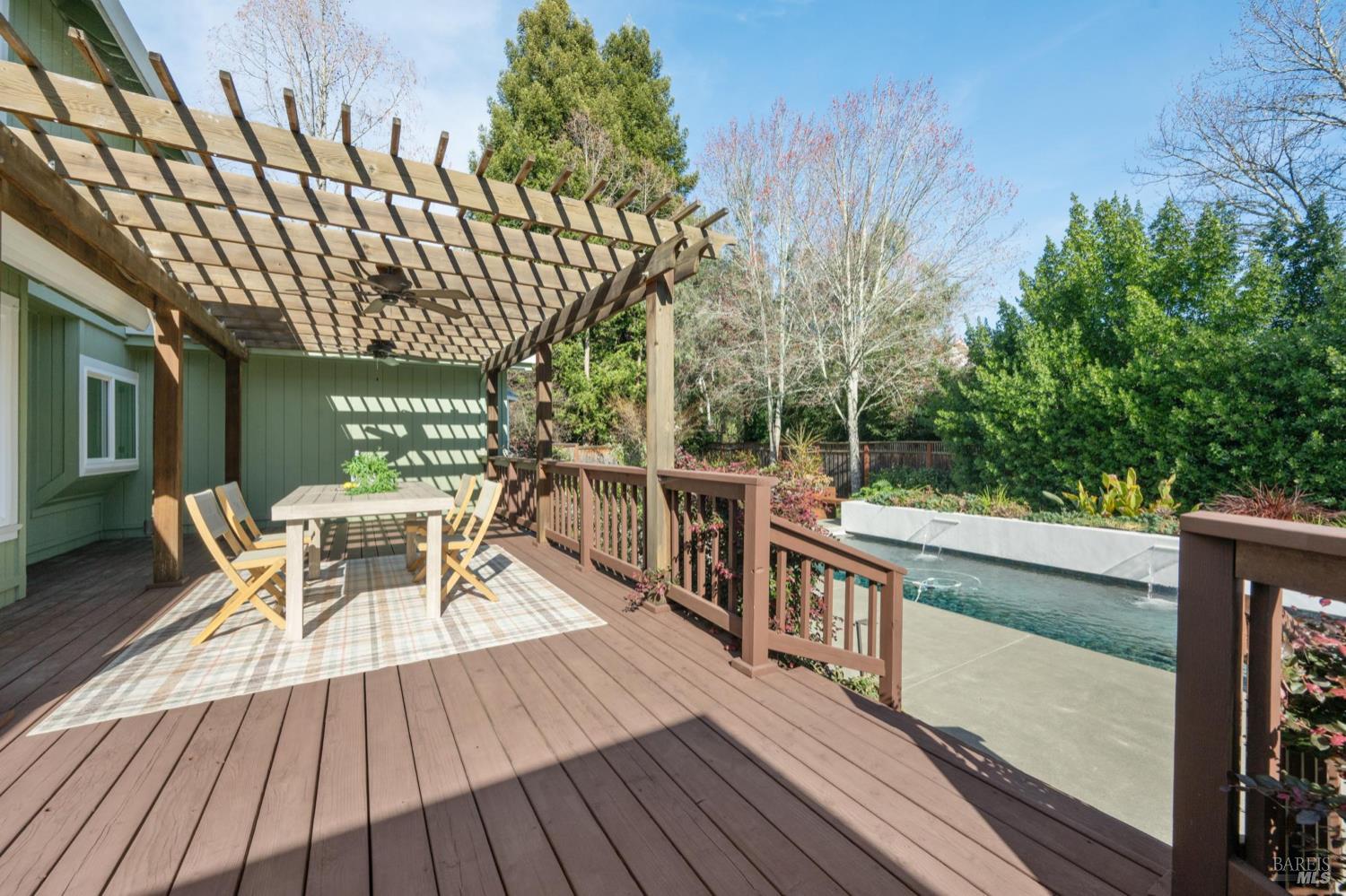 Detail Gallery Image 55 of 69 For 446 Tee Ct, Healdsburg,  CA 95448 - 4 Beds | 3 Baths