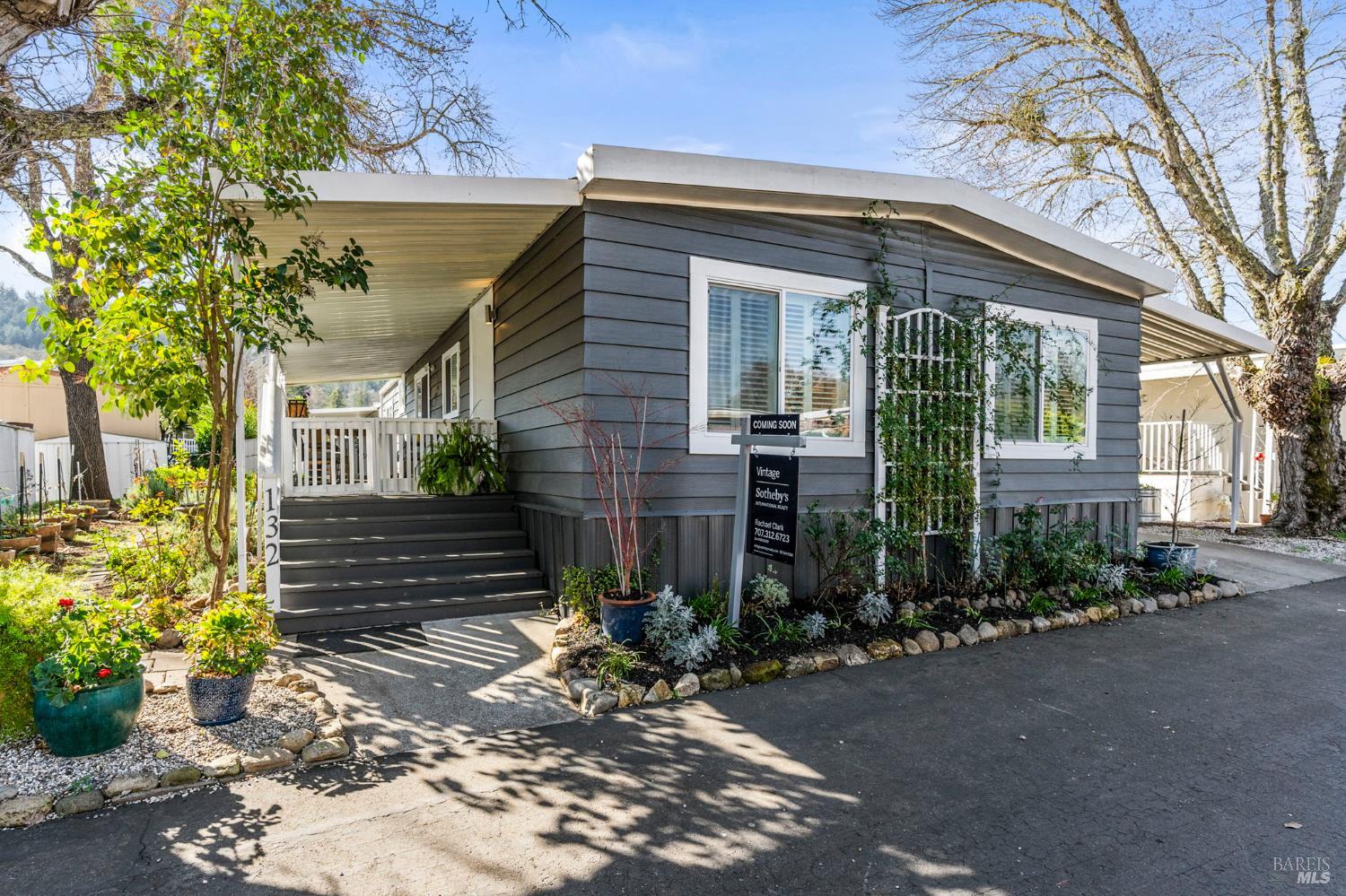 Detail Gallery Image 3 of 22 For 2412 Foothill Blvd  #132 Blvd 132, Calistoga,  CA 94515 - 2 Beds | 2 Baths