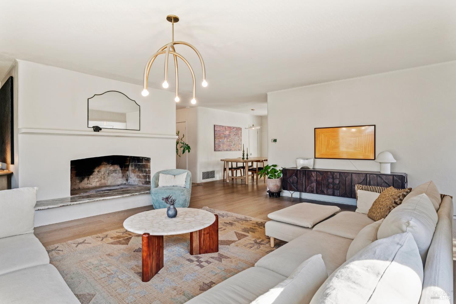 Detail Gallery Image 16 of 39 For 601 Baines Ave, Sonoma,  CA 95476 - 2 Beds | 1 Baths