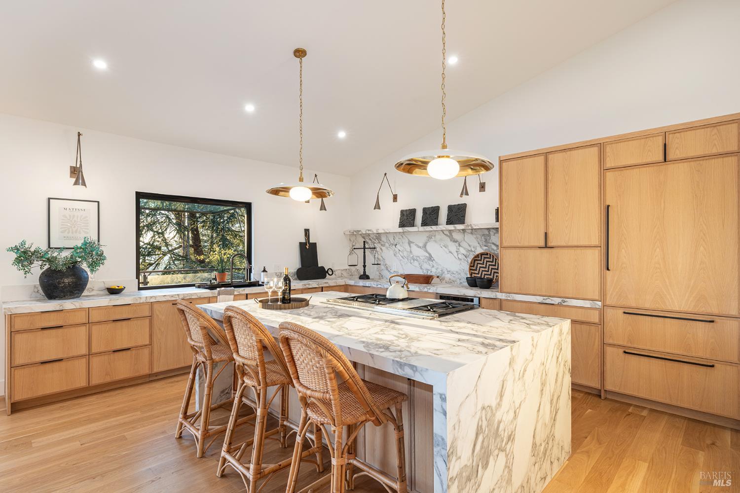 Detail Gallery Image 9 of 74 For 559 E Spring St, Napa,  CA 94559 - 3 Beds | 3/2 Baths