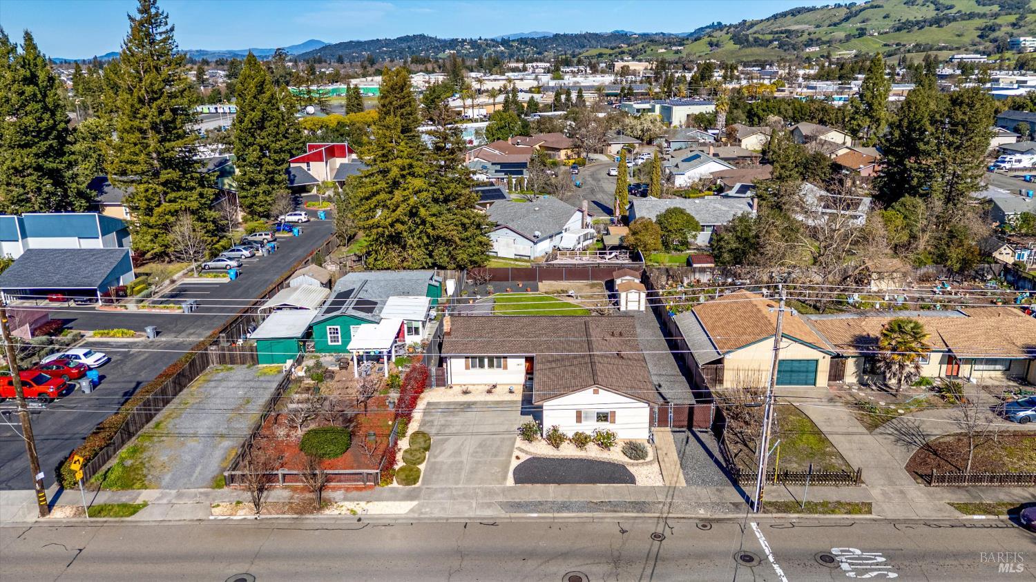 Detail Gallery Image 51 of 54 For 1477 Russell Ave, Santa Rosa,  CA 95403 - 3 Beds | 2 Baths