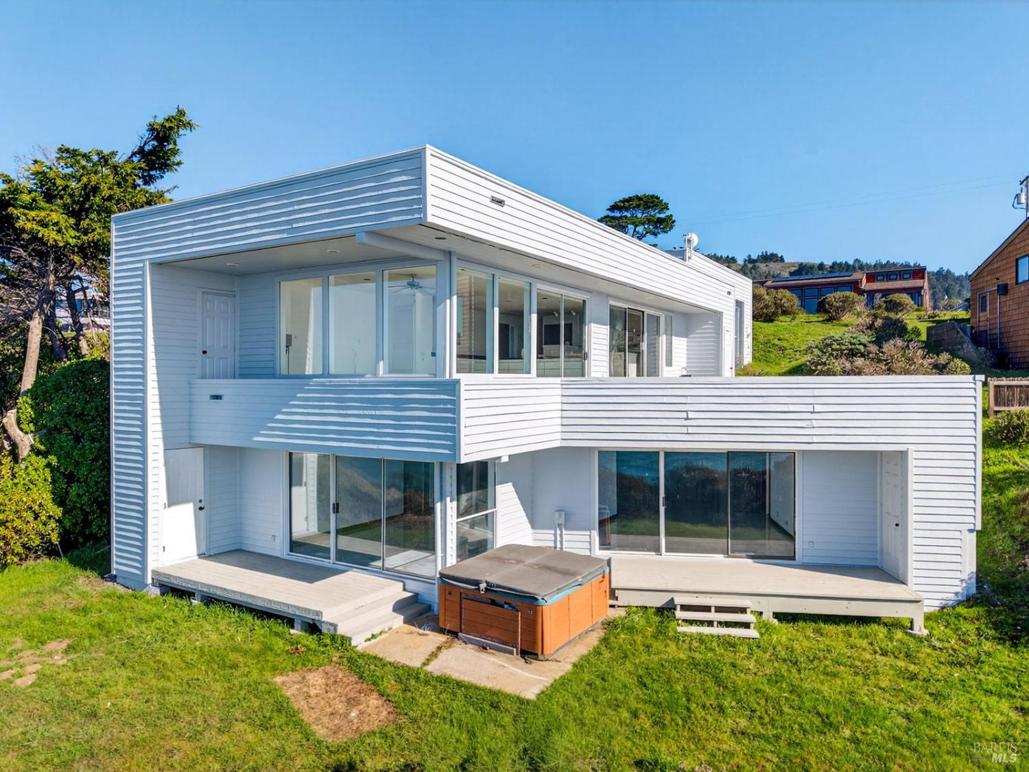 Detail Gallery Image 2 of 61 For 14800 Navarro Way, Manchester,  CA 95459 - 4 Beds | 3 Baths