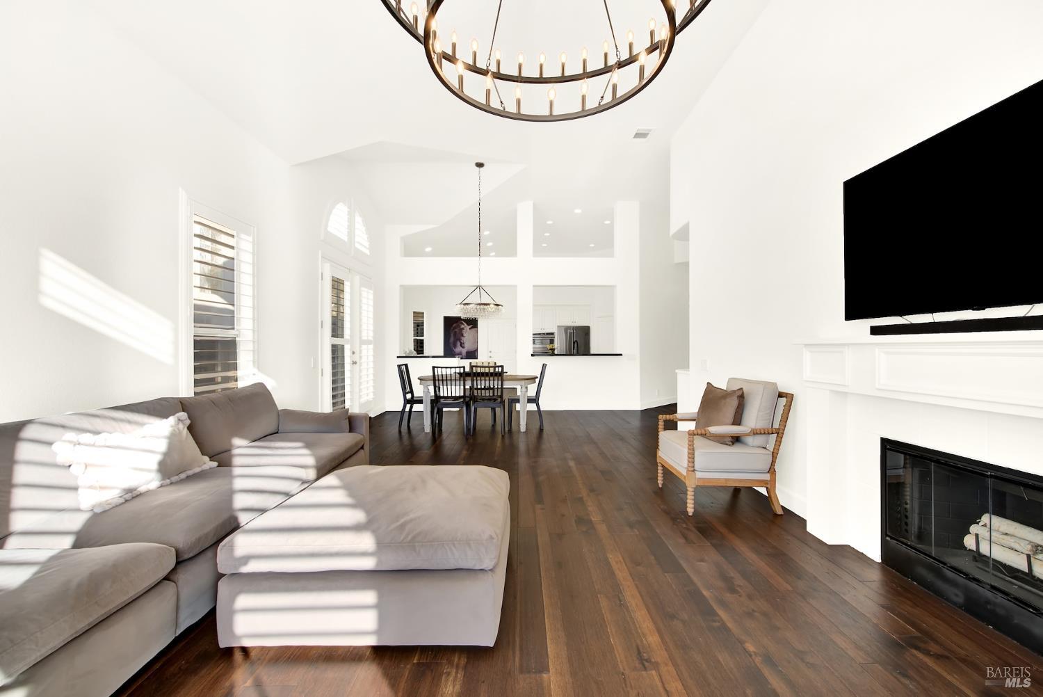 Detail Gallery Image 13 of 63 For 2897 Quail Hollow Dr, Fairfield,  CA 94534 - 3 Beds | 2 Baths