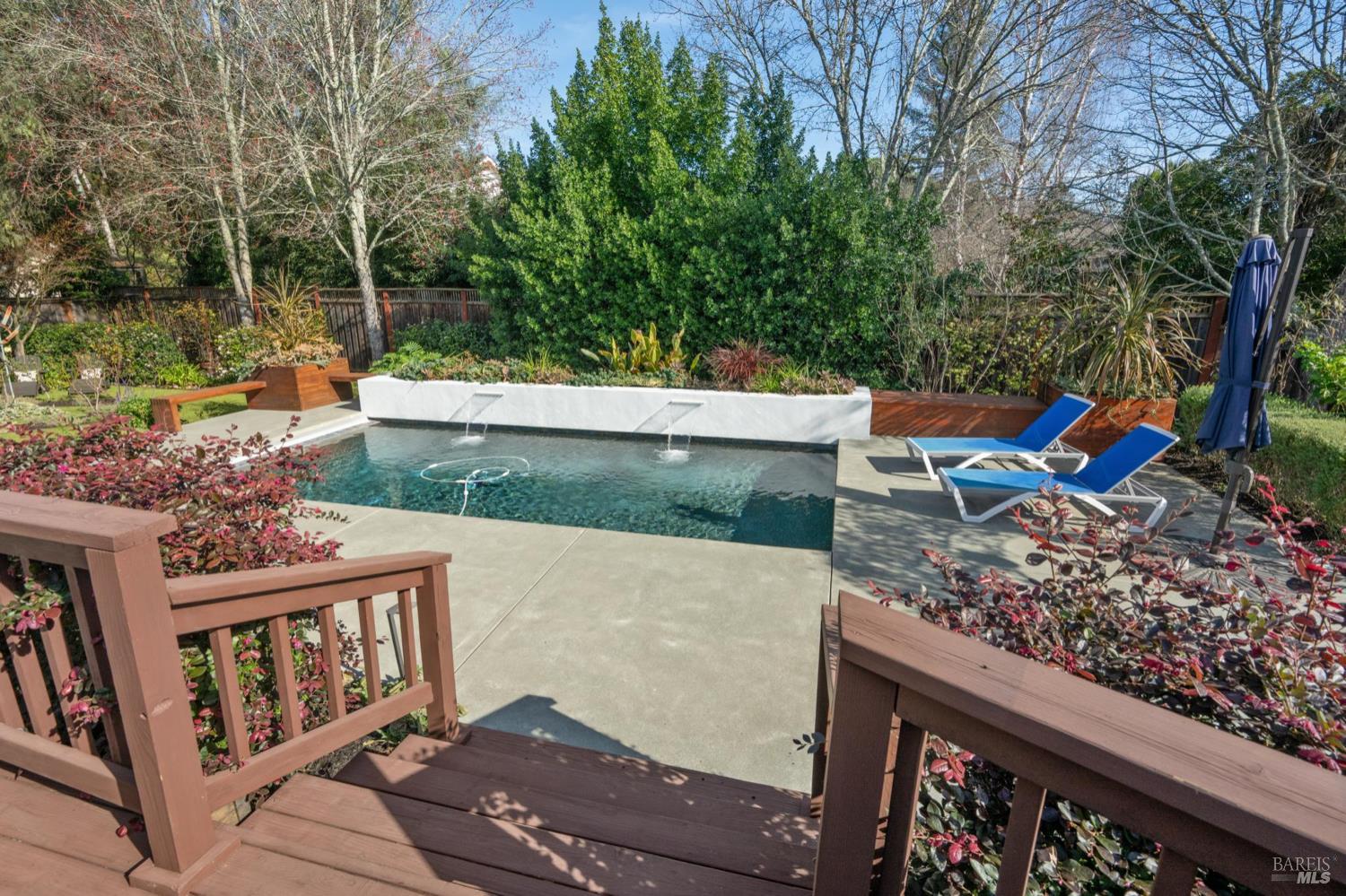 Detail Gallery Image 57 of 69 For 446 Tee Ct, Healdsburg,  CA 95448 - 4 Beds | 3 Baths