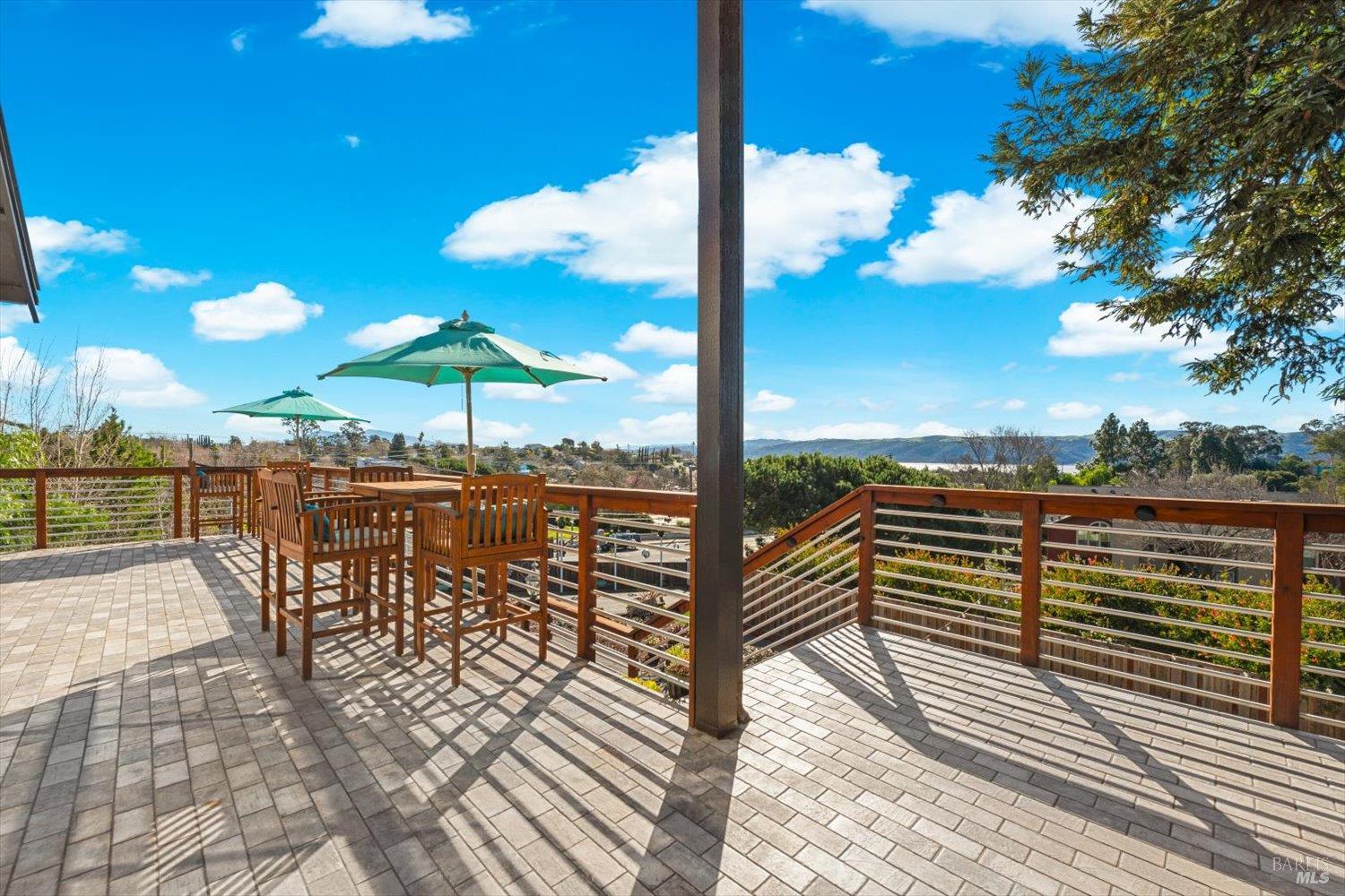 Detail Gallery Image 59 of 99 For 2135 E 2nd St, Benicia,  CA 94510 - 5 Beds | 4 Baths