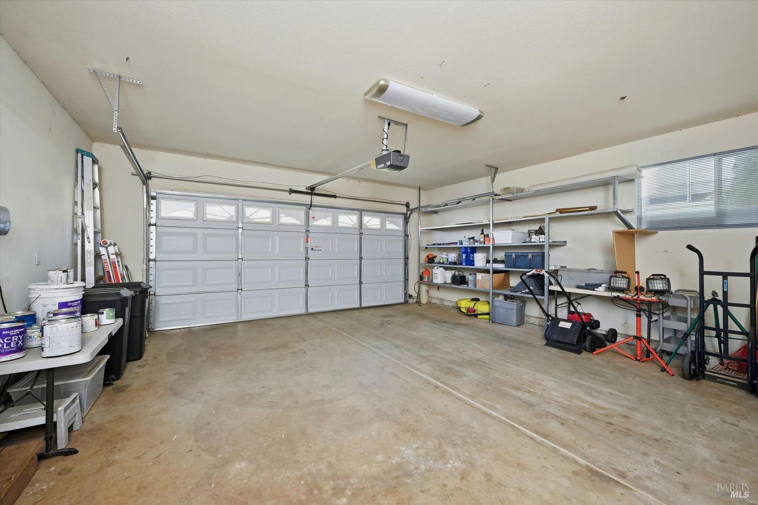 Detail Gallery Image 26 of 30 For 19093 Ravenhill Rd, Hidden Valley Lake,  CA 95467 - 3 Beds | 2 Baths