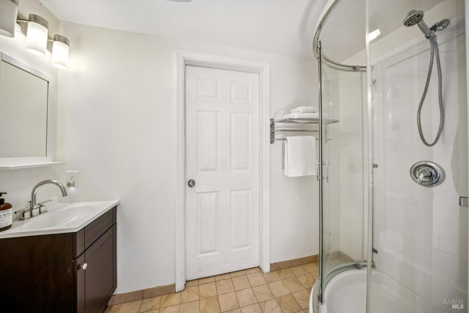 Detail Gallery Image 26 of 28 For 763 Marin Dr, Mill Valley,  CA 94941 - 3 Beds | 3 Baths