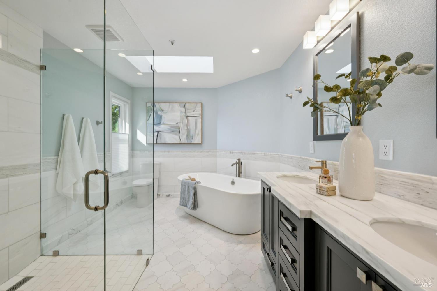 Detail Gallery Image 34 of 69 For 446 Tee Ct, Healdsburg,  CA 95448 - 4 Beds | 3 Baths