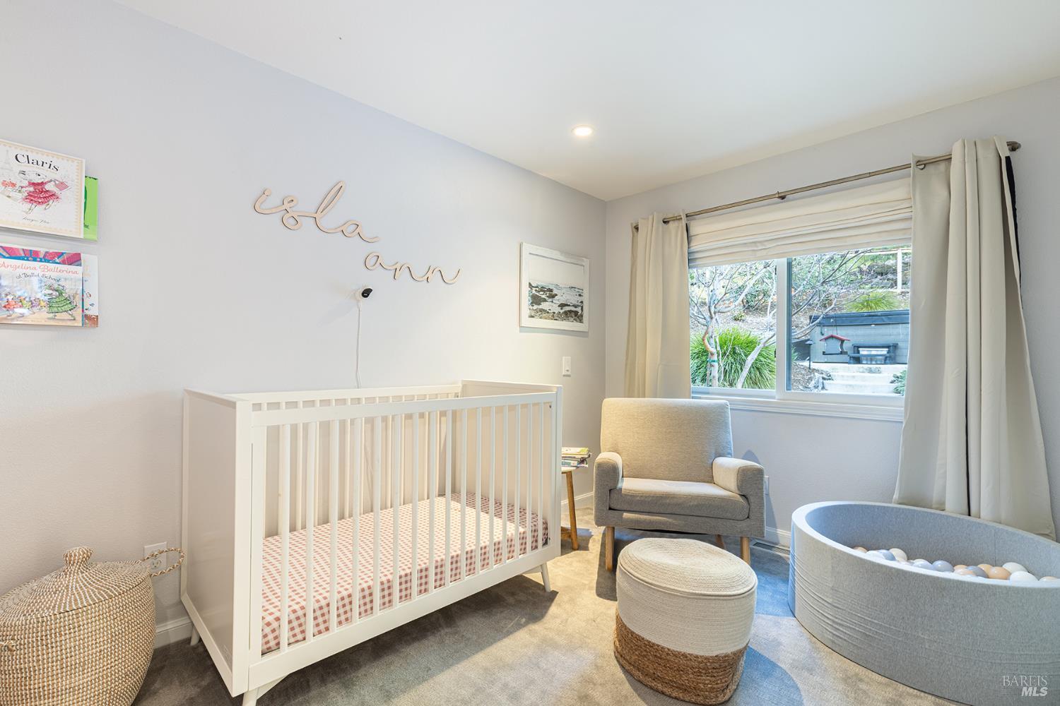 Detail Gallery Image 23 of 48 For 1625 Madrone Ave, Healdsburg,  CA 95448 - 3 Beds | 2 Baths