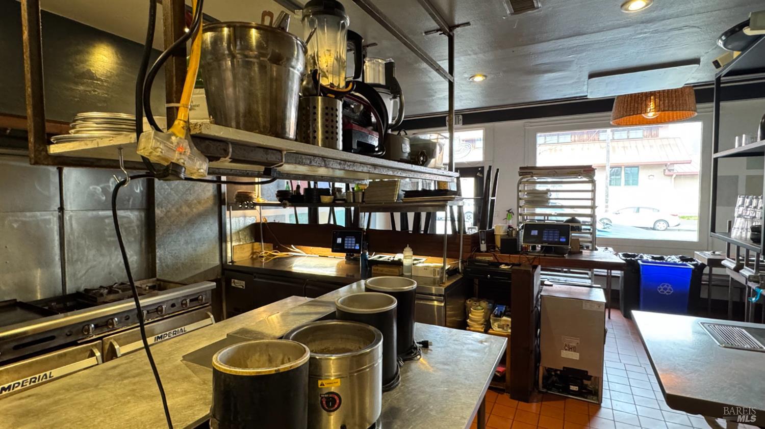 Detail Gallery Image 7 of 16 For 35 E Commercial St, Willits,  CA 95490 - – Beds | – Baths