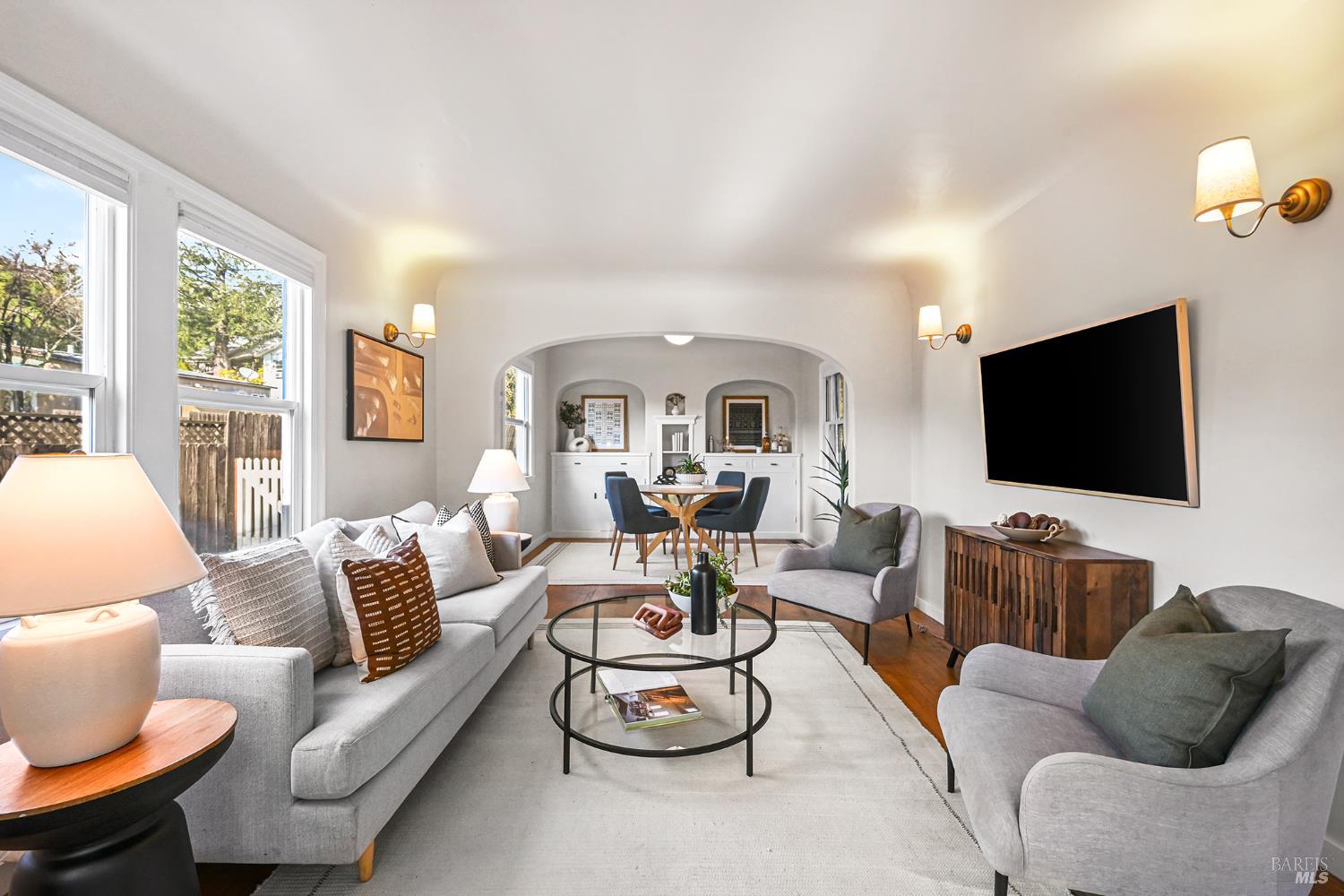 Detail Gallery Image 9 of 54 For 60 Sacramento Ave, San Anselmo,  CA 94960 - 2 Beds | 1 Baths