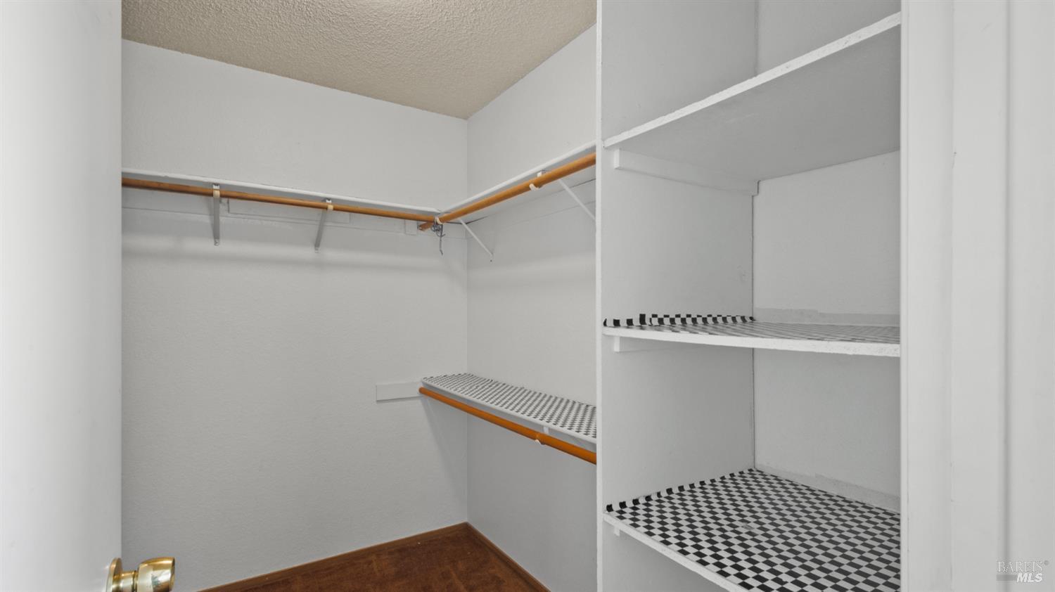 Detail Gallery Image 35 of 45 For 22 Brighton Dr, Vallejo,  CA 94591 - 4 Beds | 3 Baths