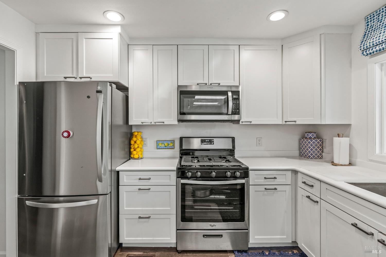 Detail Gallery Image 10 of 22 For 2412 Foothill Blvd  #132 Blvd 132, Calistoga,  CA 94515 - 2 Beds | 2 Baths