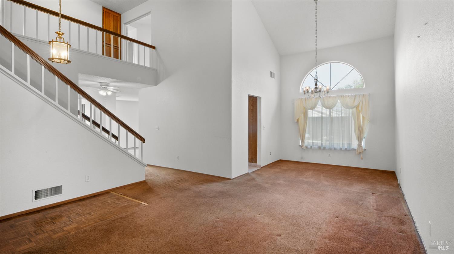 Detail Gallery Image 8 of 45 For 22 Brighton Dr, Vallejo,  CA 94591 - 4 Beds | 3 Baths