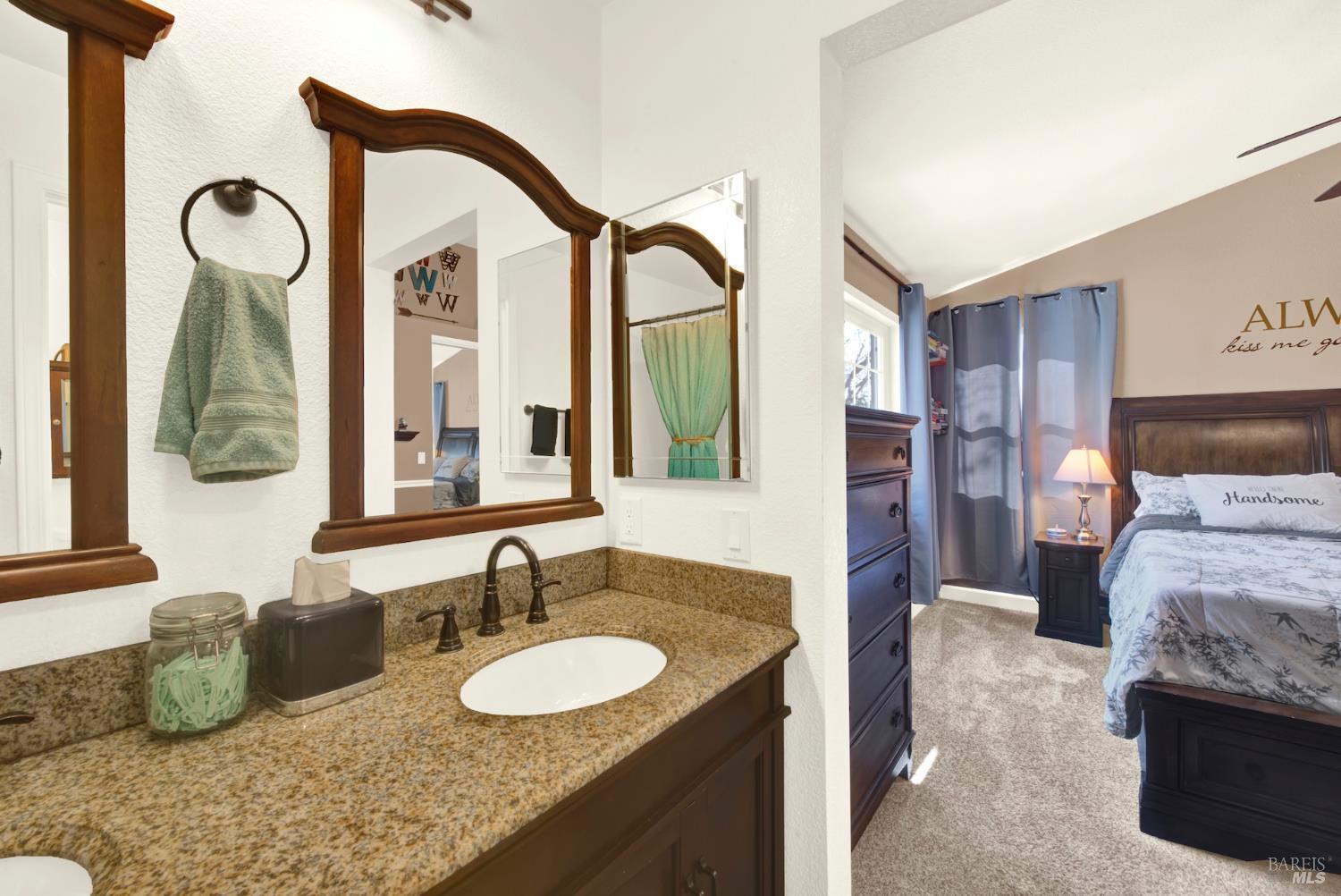 Detail Gallery Image 42 of 64 For 967 Copper Way, Vacaville,  CA 95687 - 3 Beds | 2/1 Baths