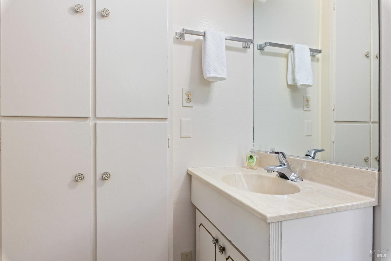Detail Gallery Image 24 of 63 For 11145 E Highway 20 Unkn, Clearlake Oaks,  CA 95423 - 4 Beds | 2/1 Baths
