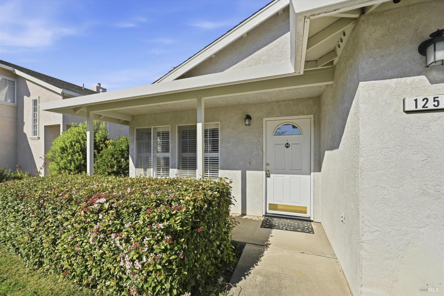 Detail Gallery Image 15 of 20 For 1256 Pear Tree Ln, Napa,  CA 94558 - 3 Beds | 2 Baths