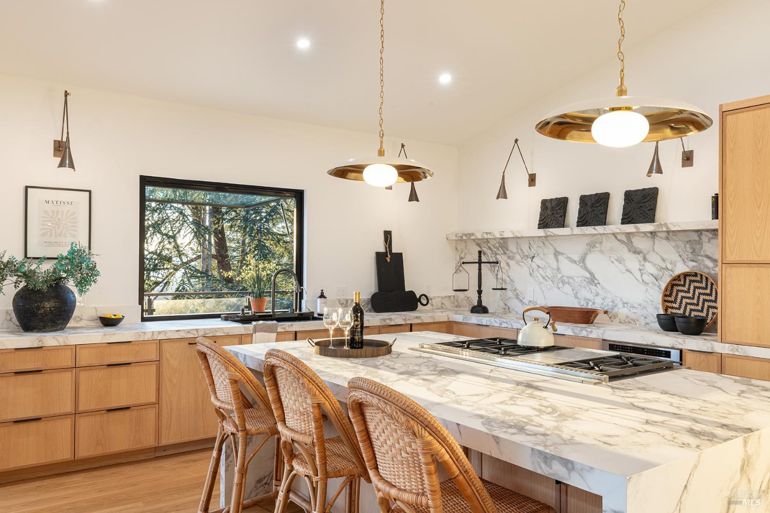 Detail Gallery Image 10 of 74 For 559 E Spring St, Napa,  CA 94559 - 3 Beds | 3/2 Baths