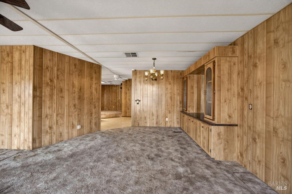 Detail Gallery Image 11 of 47 For 99 Mobile Dr 99, Napa,  CA 94558 - 2 Beds | 2 Baths