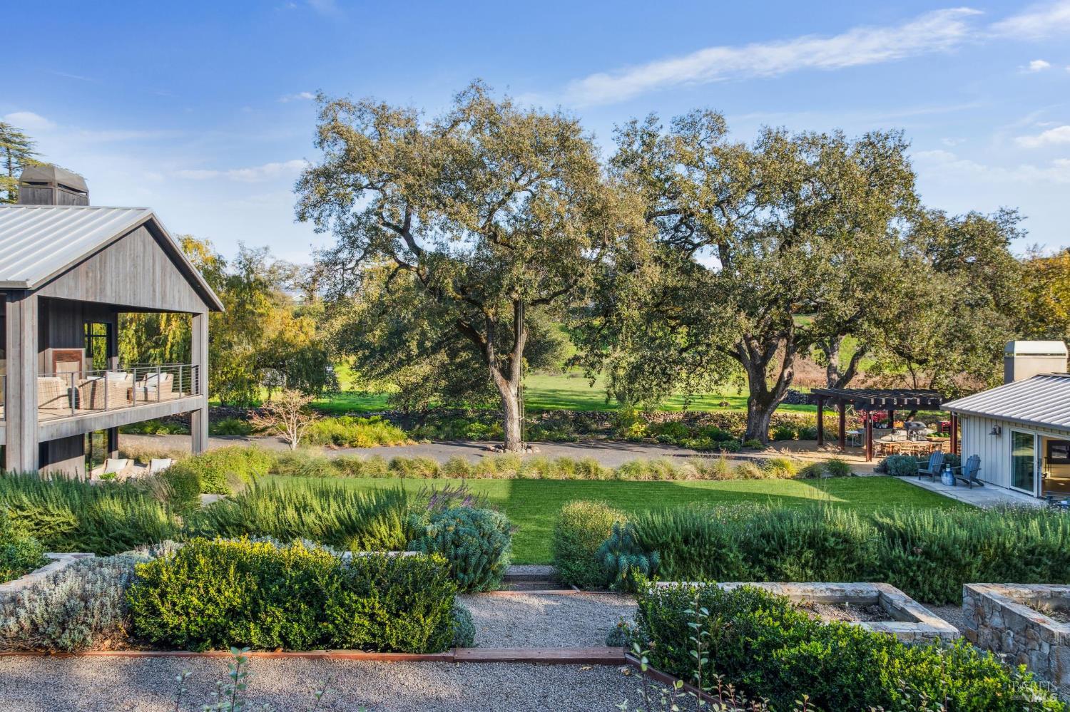 Detail Gallery Image 5 of 99 For 1135 Soda Canyon Rd, Napa,  CA 94558 - 5 Beds | 4/1 Baths