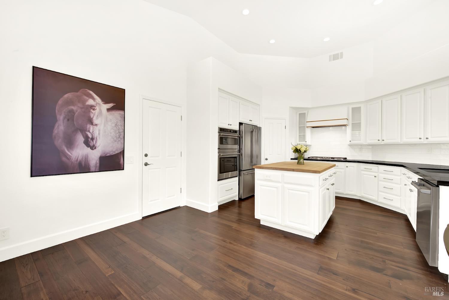 Detail Gallery Image 15 of 63 For 2897 Quail Hollow Dr, Fairfield,  CA 94534 - 3 Beds | 2 Baths