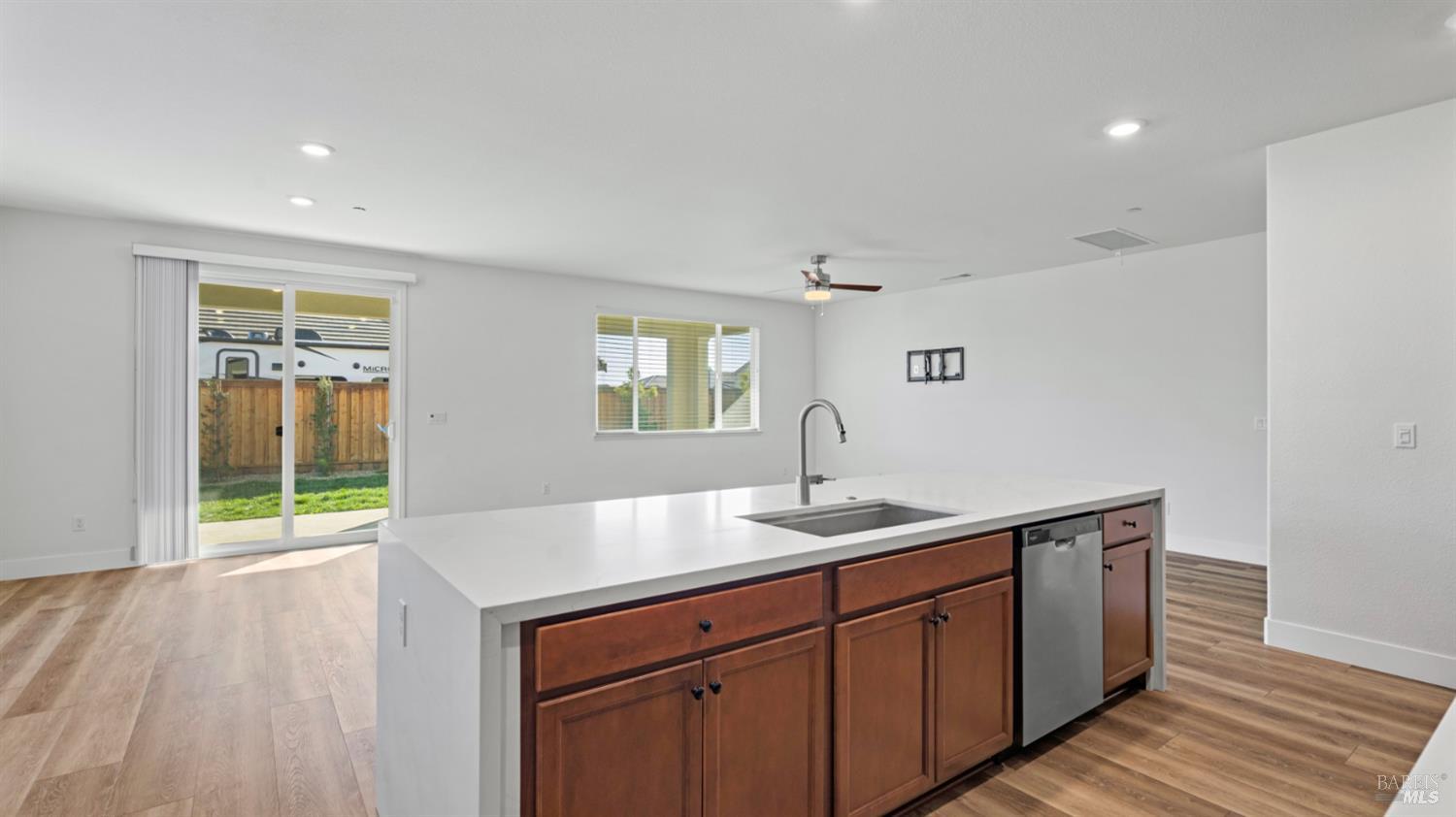 Detail Gallery Image 36 of 48 For 801 Billhook Dr, Vacaville,  CA 95687 - 3 Beds | 2 Baths