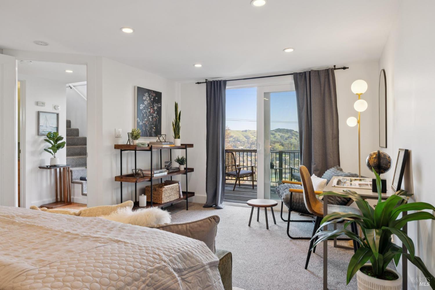 Detail Gallery Image 36 of 55 For 418 Scenic Ave, San Anselmo,  CA 94960 - 3 Beds | 2 Baths