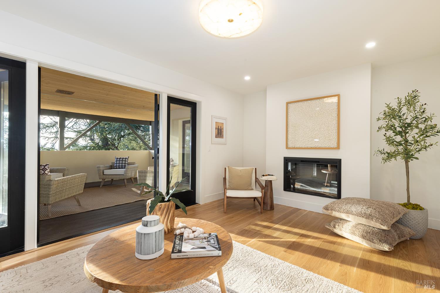 Detail Gallery Image 31 of 74 For 559 E Spring St, Napa,  CA 94559 - 3 Beds | 3/2 Baths