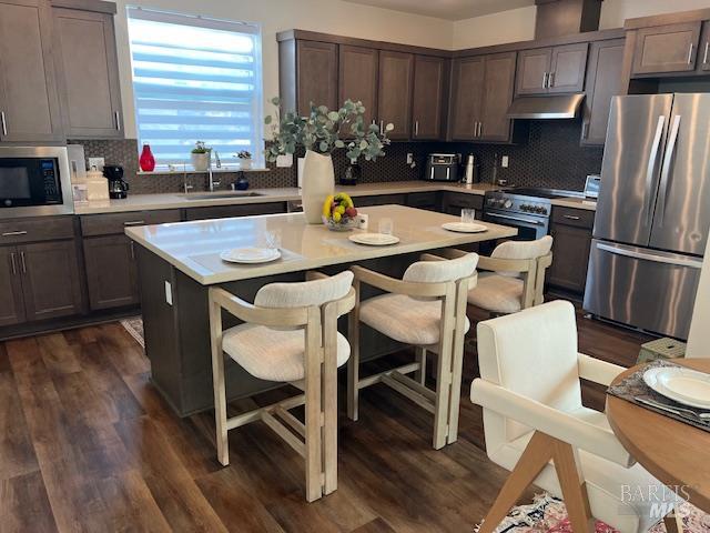 Detail Gallery Image 26 of 29 For 254 Verandah Ave, Novato,  CA 94945 - 3 Beds | 2/2 Baths