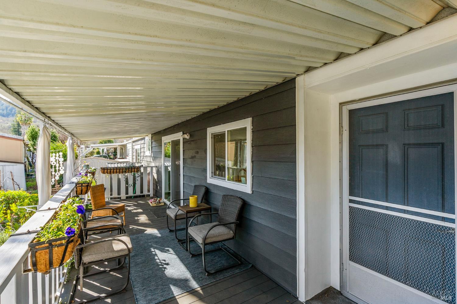 Detail Gallery Image 4 of 22 For 2412 Foothill Blvd  #132 Blvd 132, Calistoga,  CA 94515 - 2 Beds | 2 Baths